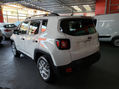 Imagem 6 de 10 de Jeep Renegade 1.8 16v Flex Longitude 4p Automático