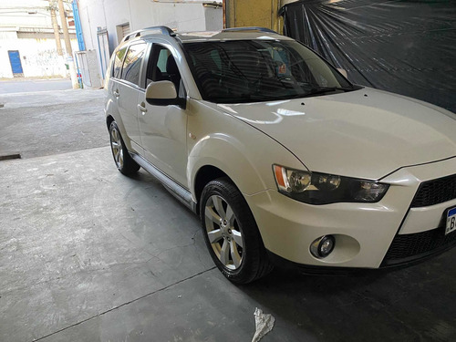 Imagem 14 de 15 de Mitsubishi Outlander 2011 3.0 V6 Gt 4wd 5p