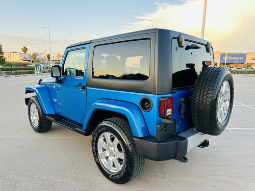 Jeep Wrangler 3.6 3p Sahara V6 4x4 At