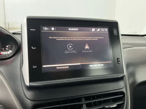 Peugeot 2008 ACTIVE 1.6 AUT 5P