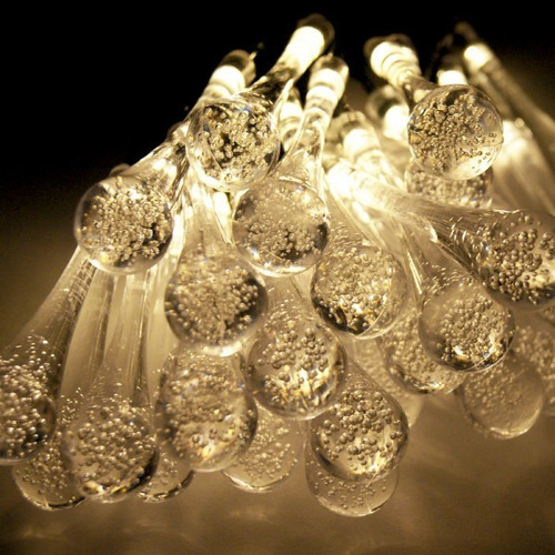Imagen 2 de 2 de Luces Solares Decorativas Gota Cálida