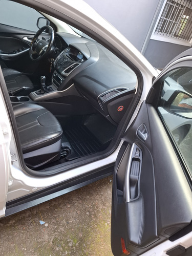 Ford Focus III 2.0 Sedan Se Plus Mt