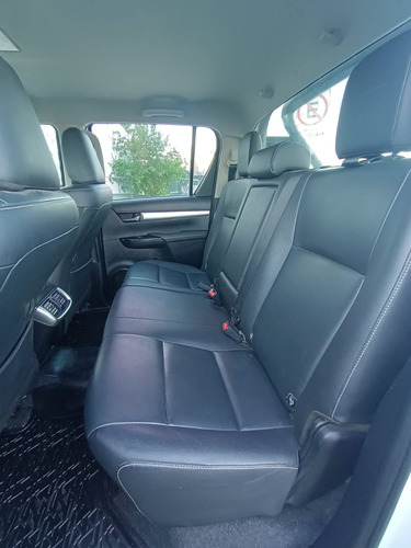 Toyota Hilux Pick-Up 2.8 Cd Srx 177cv 4x4