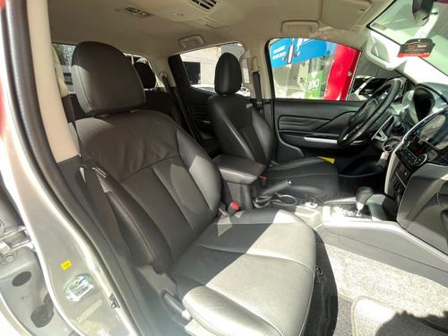 Mitsubishi L200 Triton 2.4 16V TURBO DIESEL SPORT HPE CD 4P 4X4 AUTOMÁTICO
