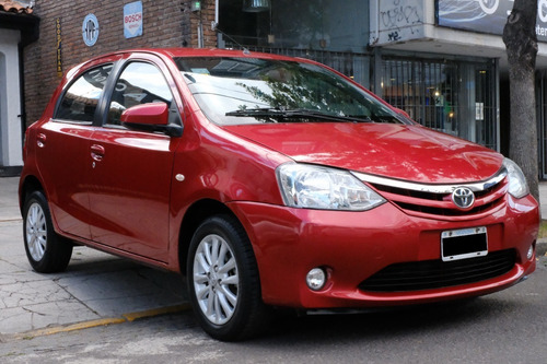 Toyota Etios Xls