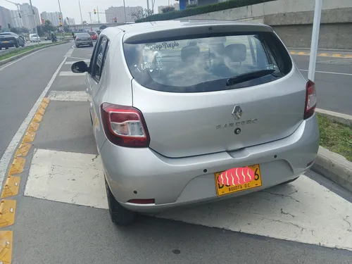 Sandero Expressión Familiar. Nunca Usado En Plataformas