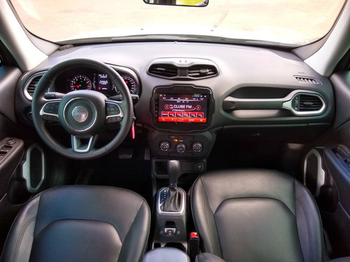Imagem 5 de 7 de Jeep Renegade 1.8 16v Flex 4p Automático