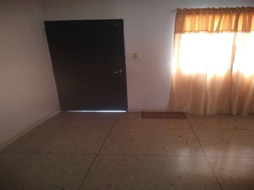 Imagen 3 de 15 de Townhouse En Lomas De Santa Paula, Tocuyito 04127407774 (atth-161)