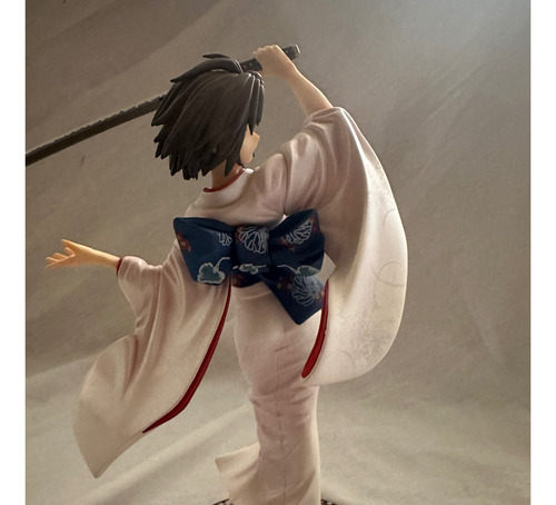 Figura De Shiki Ryogi Escala 1/8 Kotobukiya (Usado)