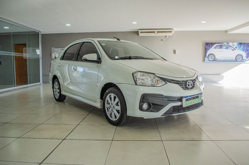 Imagen 2 de 25 de Toyota Etios Xls 2017