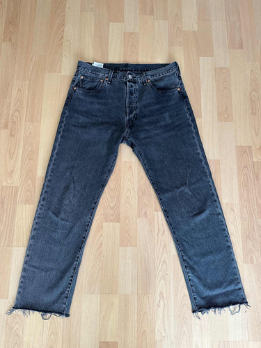 Jeans Levis 501 93 Negros