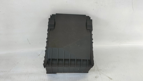 Tapa De Fusibles Vw Bora 2.5 Estándar 2005 - 2010