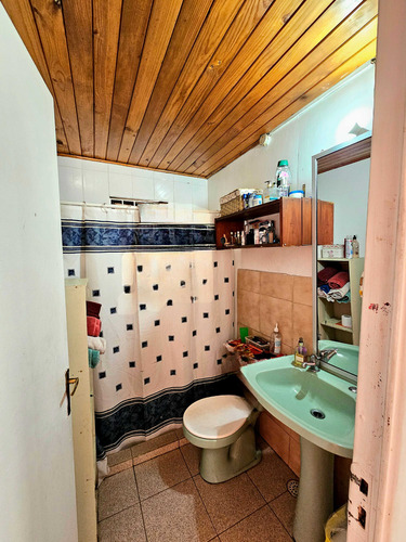 Rrb// Vende Casa 2d/1b Los Lirios (100774)