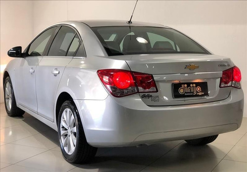 Imagem 10 de 13 de Chevrolet Cruze 1.8 Lt 16v