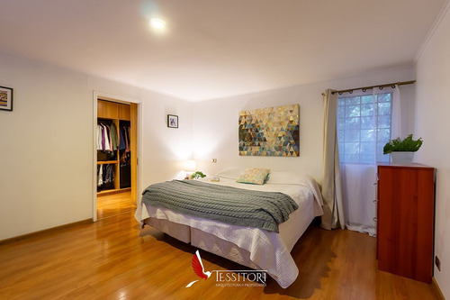 Casa En Venta En Ñuñoa
