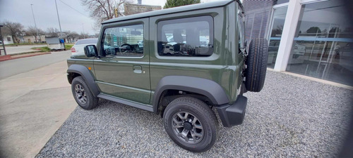 Suzuki Jimny 1.5 Glx At 3P