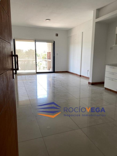 Imagen 6 de 20 de Departamento En Venta En Maria Eugenia Residences