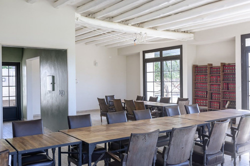 Casa A Estrenar En Barrio Privado La Luisa Lujan