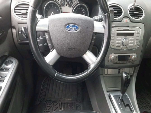 Imagem 10 de 14 de Ford Focus Titanium 2.0 16v Flex