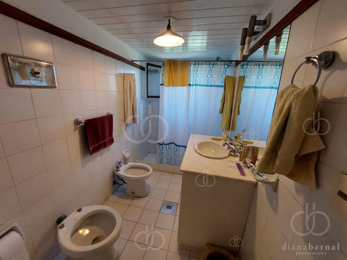 Imagen 18 de 23 de Casa De 3 Dormitorios En Playa Mansa, Punta Del Este