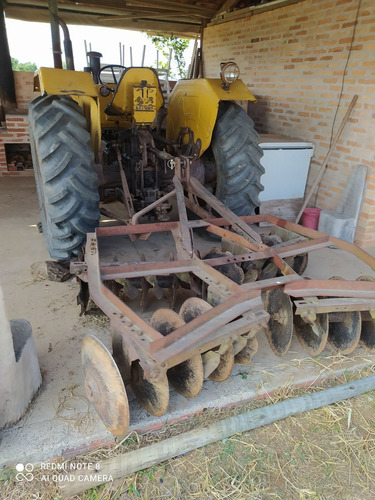 Imagem 3 de 9 de Trator Valmet 65id