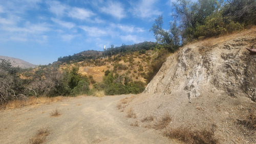 Amplio Sitio En El Arrayán Con Proyecto De Dos Edificios