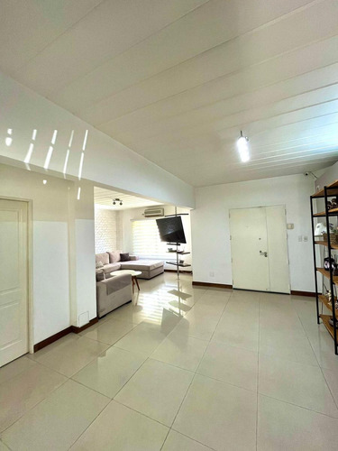 Imponente Casa De Categoria En Venta!!!