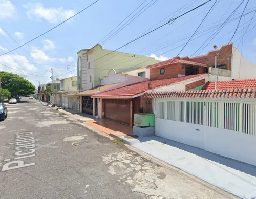 Casa En Venta De Remate Bancario, Picadero, Hípico, 94296 Boca Del Río, Ver -jcbb2