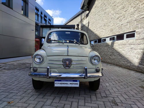Fiat 600 Berlina