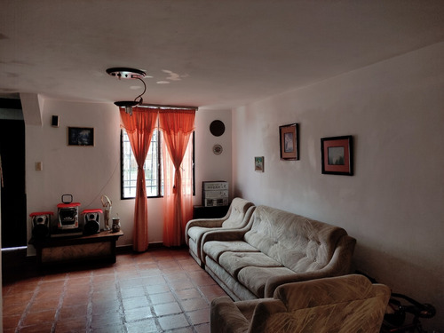 Imagen 7 de 11 de Venta Townhouse Casa Carrizal Llano Alto Lomas De Urquia Rzxx