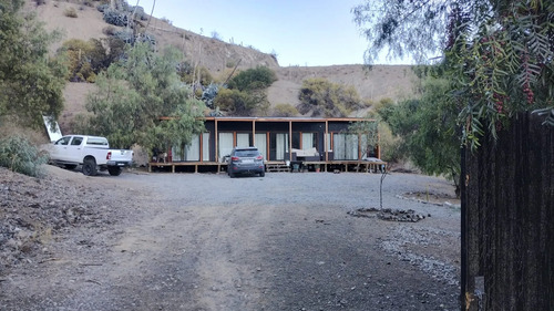 Terreno Farellones Km 2, Con 3 Casas Independientes