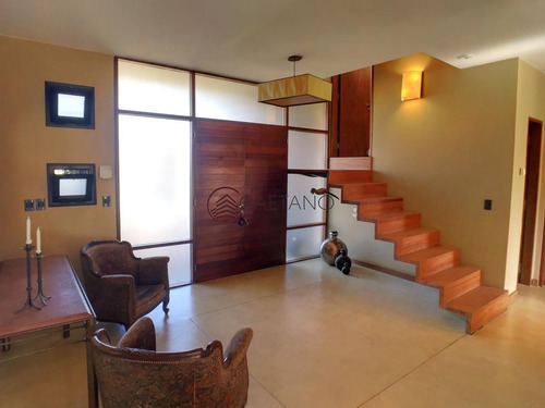 Moderna Y Amplia Casa En Barrio Privado-ref:1323