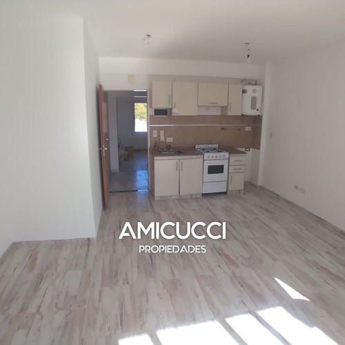 Oportunidad!!! Nuevo Precio!!! Hermoso Departamento Semipiso En San Martin