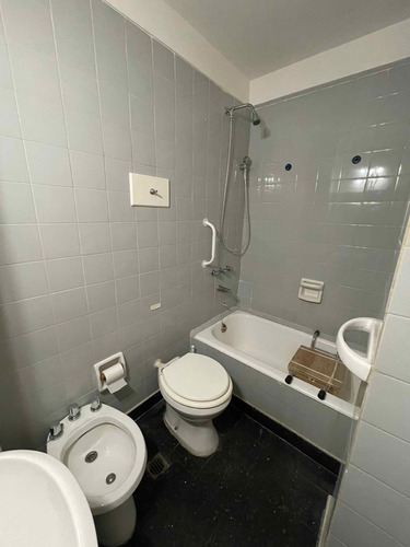 Imagen 17 de 27 de Retasado ! Venta En El Corazon De Acassuso, San Isidro