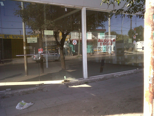 Dueño Alquila Local Comercial Donato Alvarez Arguello