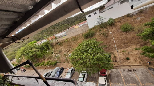 Imagen 10 de 14 de Apartamento En Charallave, Sanmanes De Betania Ii Duplex Remodelado