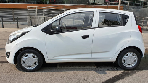 Imagen 2 de 11 de Chevrolet Spark Ls 2017 Mt