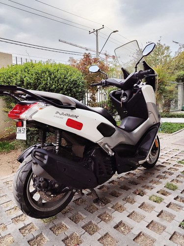 Vendo Moto Scooter Yamaha Nmax 155 Automática