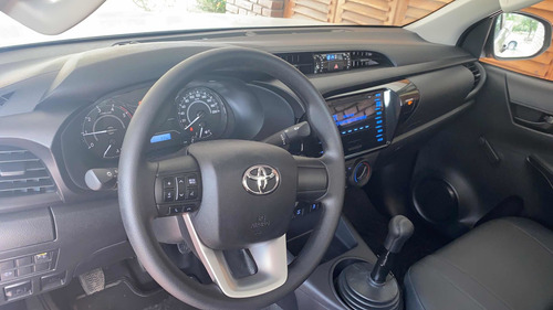 Toyota Hilux 4x4 Dx Cabina Simple