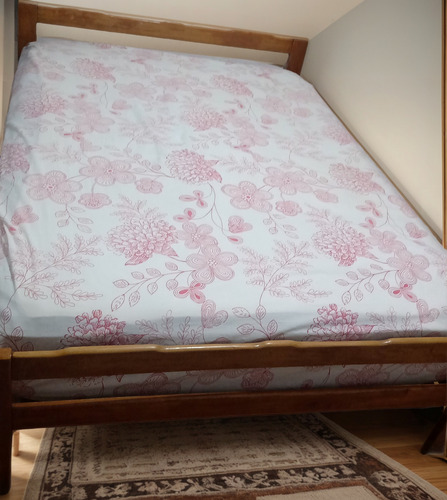 Cama De Dos Plazas De Madera Maciza Marrón Claro Clásico