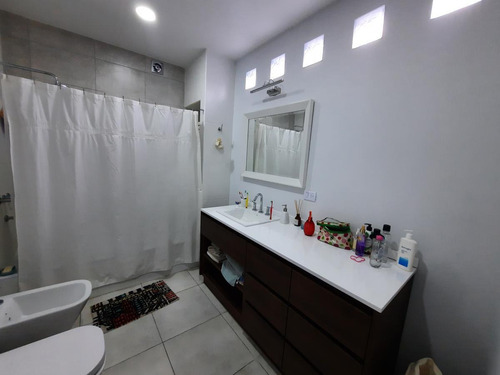 Imagen 9 de 22 de Casa De Cuatro Ambientes En Venta - Haedo Norte