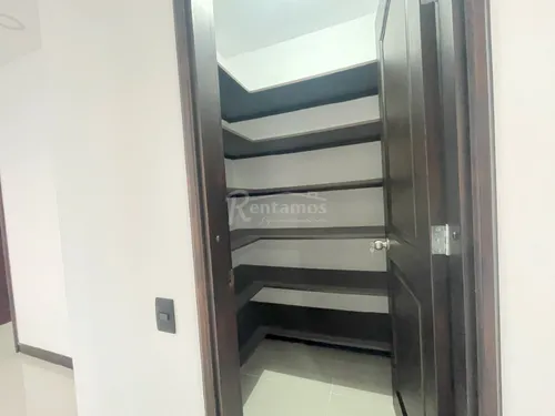 Casa En Arriendo En El Poblado. Cod A776056