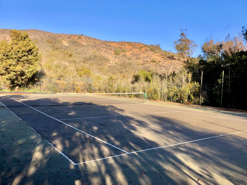Interesante Propiedad En Venta De 4 Hectáreas En Cachagua