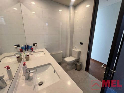 Parcela En Venta De 4 Dorm. Mas Servicio En Chicureo