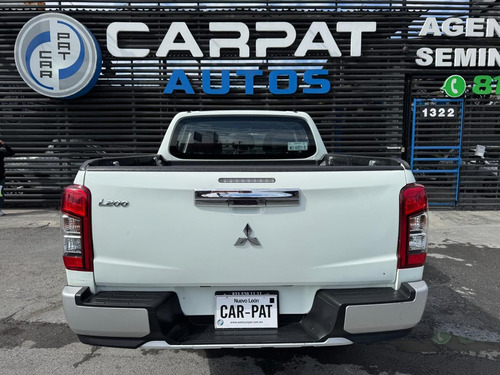 Mitsubishi L200 2.4 Glx Cabina Doble 4x4 Diesel Mt