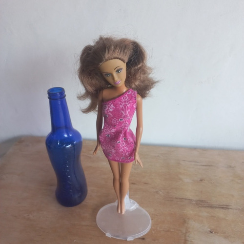 Boneca Barbie 1999,matell Indonésia. 
