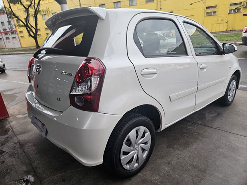 Toyota Etios 1.3 16v X 5p