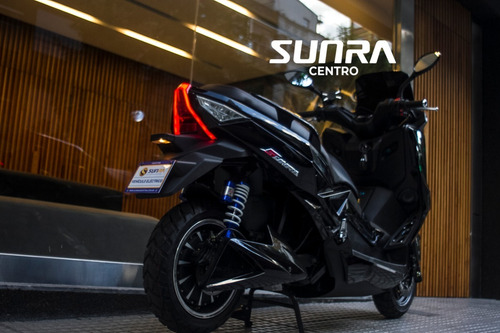 Scooter Sunra T9/ 5000 W /85 Km/h /litio 100 Km +18 Cuotas A