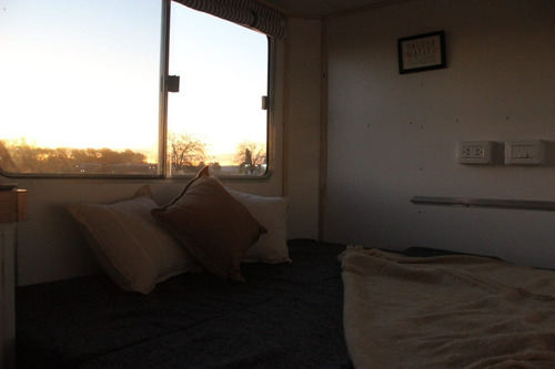 Imagen 14 de 25 de Casa Rodante Estilo Americana Para 4 Personas