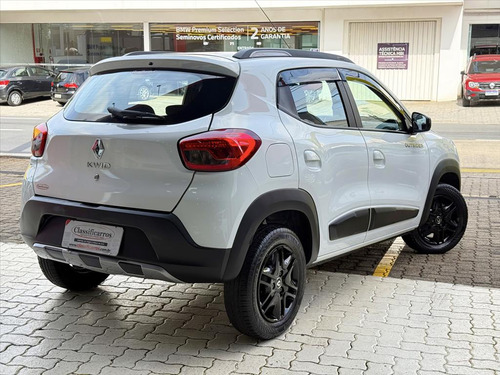 Renault Kwid 1.0 12V SCE FLEX OUTSIDER MANUAL